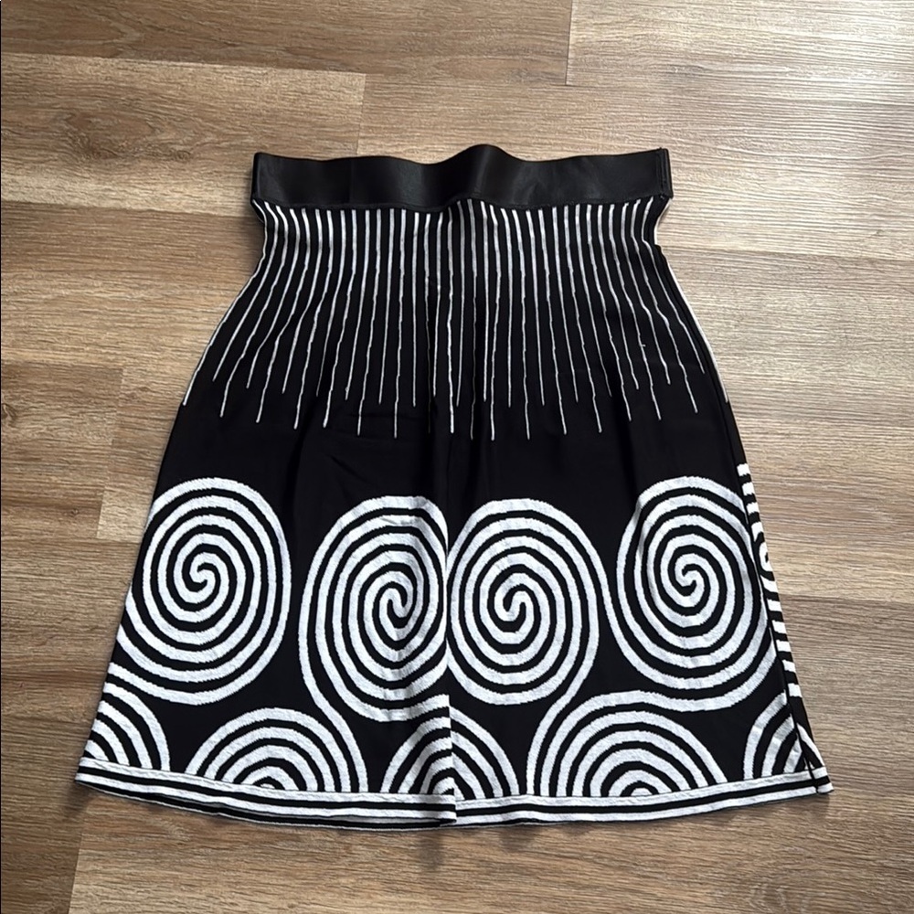 CHARLIE B Black & White Spiral Skater Skirt